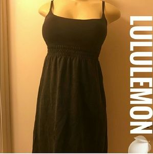 Lululemon black grey scoop neck spaghetti strapes